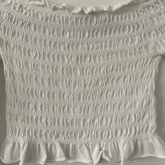 New Zara Cropped, Long Sleeve Stretch top - Picture 4 of 4